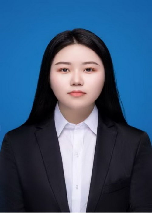 姜典典