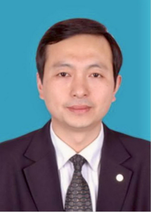 梁方信