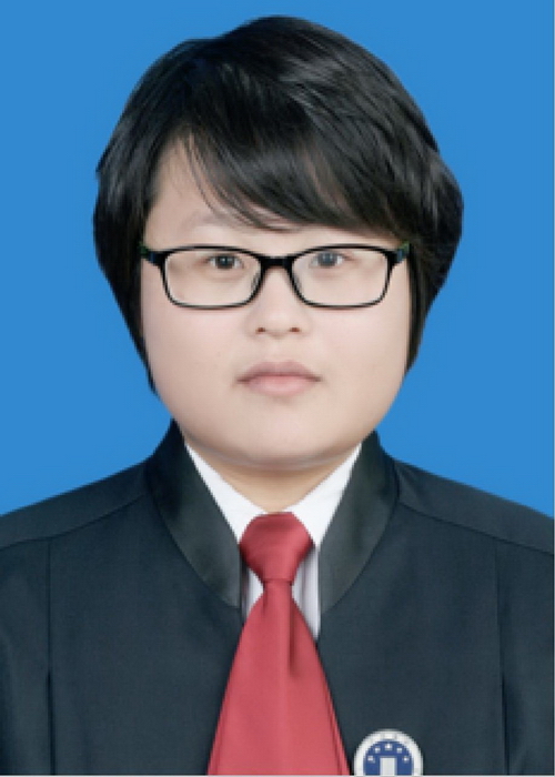 李菁