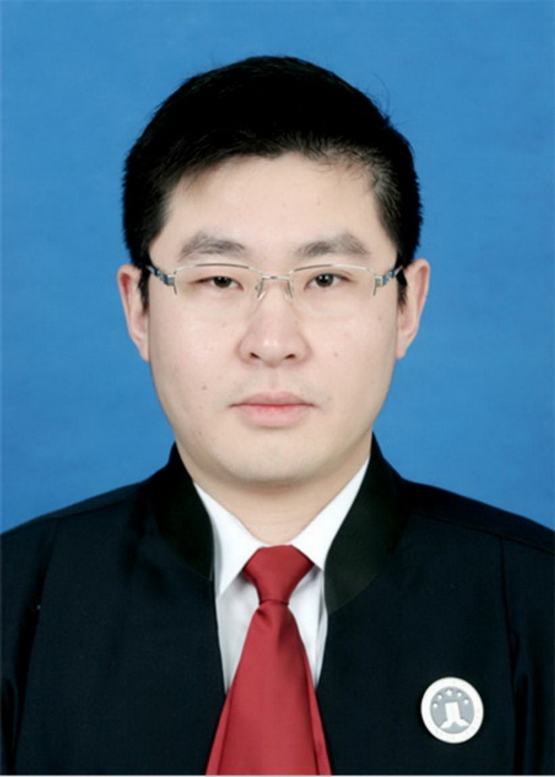史洋