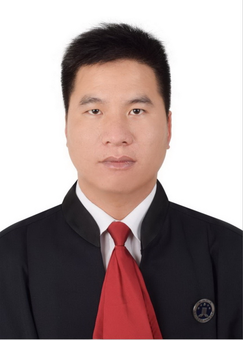 吴占强