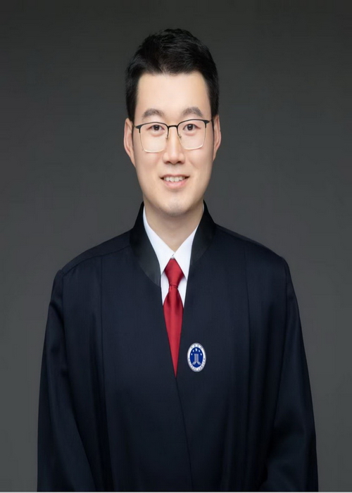 袁正