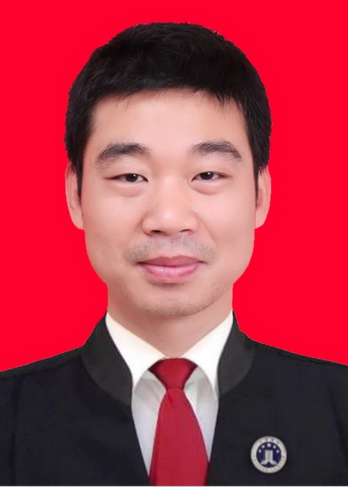 周保满